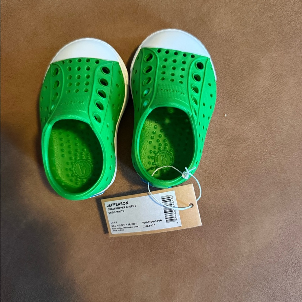Native Baby size c2 Green Shoes